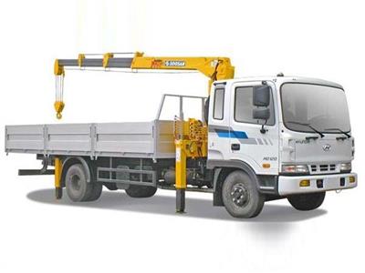 Xe tải hyundai hd120 lắp cẩu soosan 3 tấn