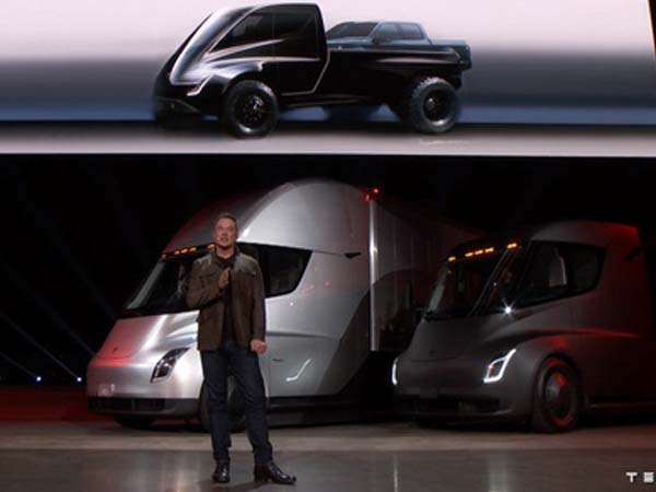Xe bán tải mới của Tesla có kiểu dáng lạ 2